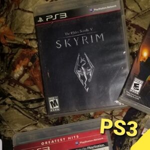 Barely Used PlayStation 3 Video Game "The Elder Scrolls V: Skyrim"